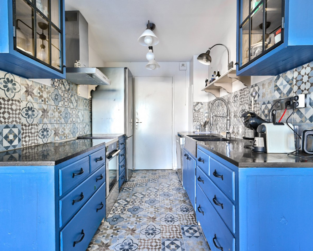 2-bedroom apartment with independent studio 93 sq. m for sale 