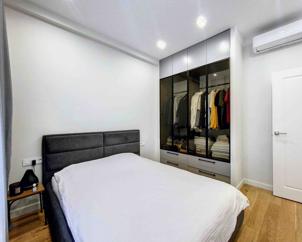 Apartment  - 3 rooms  - 60.04 mÂ² -  â¬385,000 - Sold 
