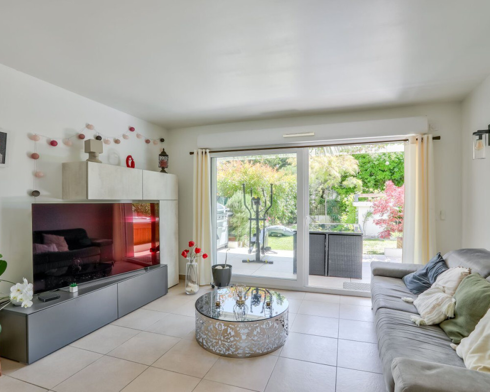 Nice Cimiez - Apartment and its Magnificent Garden with Jacuzzi