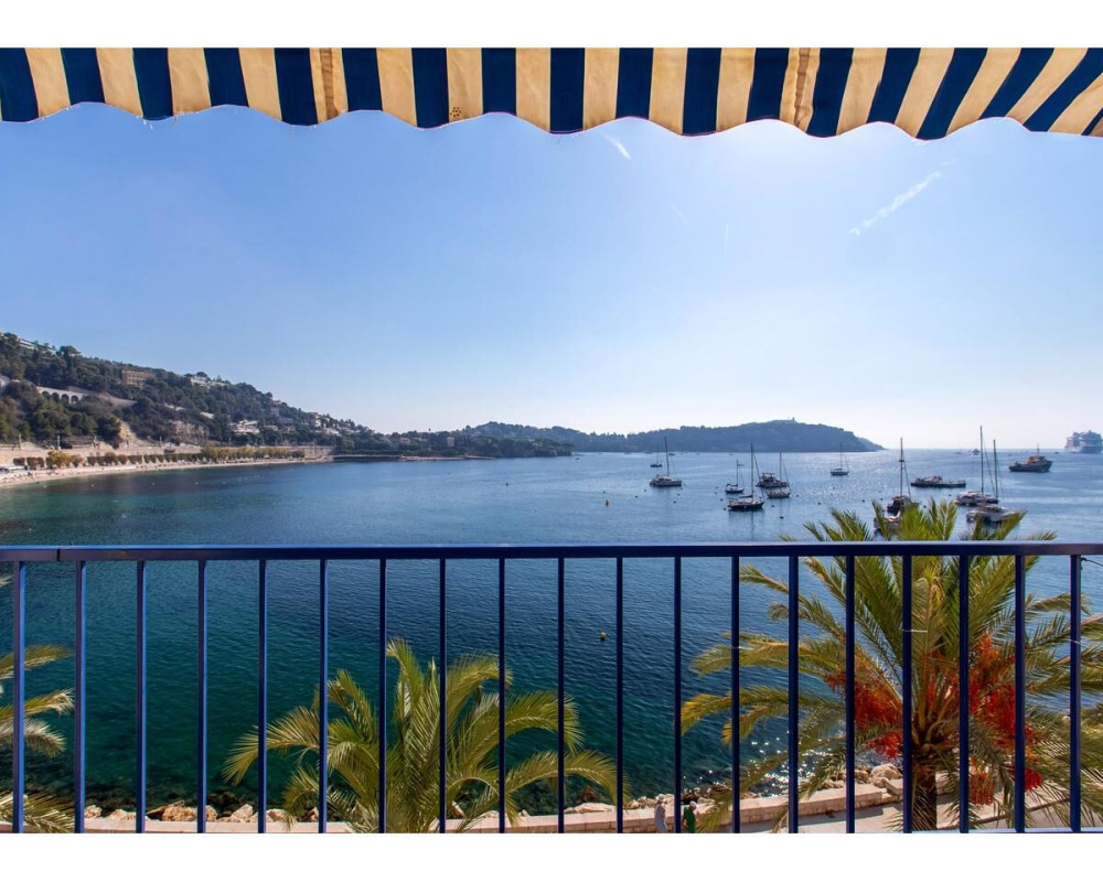 Villefranche-Sur-Mer - Bright 3 room apartment with terrace and view on the Cap Ferrat
