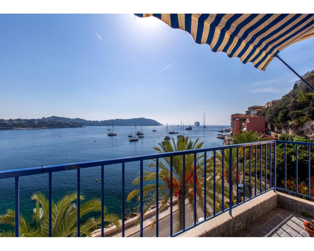 Villefranche-Sur-Mer - Bright 3 room apartment with terrace and view on the Cap Ferrat