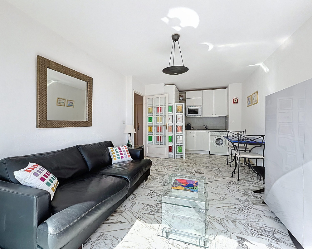 Apartment  - Apartment  - 2 rooms  - 35.84 mÂ² -  â¬249,000 - Sold 