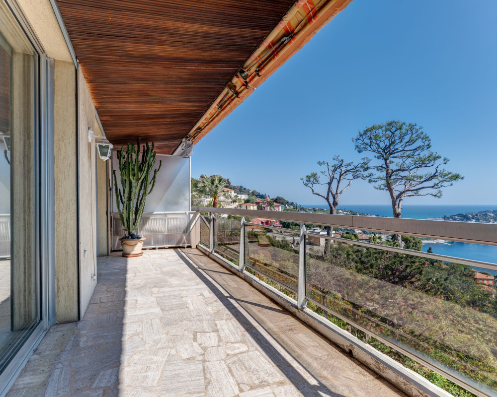 Apartment  - 2 rooms  - 55.34 m² -  €610,000 - Under agreement 