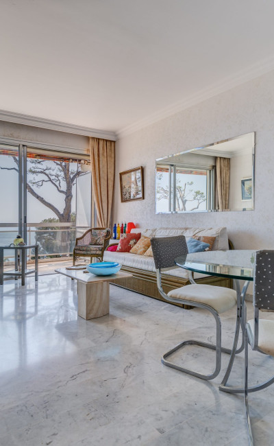 Villefranche apartment – 55 sqm, sea view, south-east facing terrace