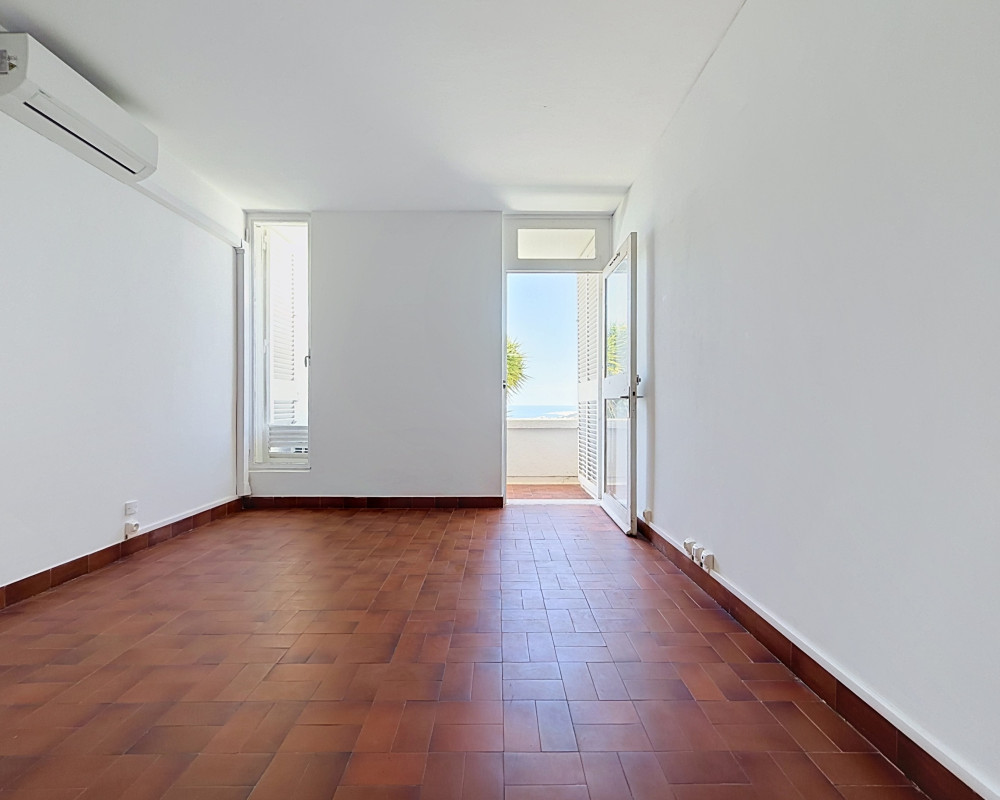 Apartment  - Studio  - 18.49 m² -  €150,000 - For sale 