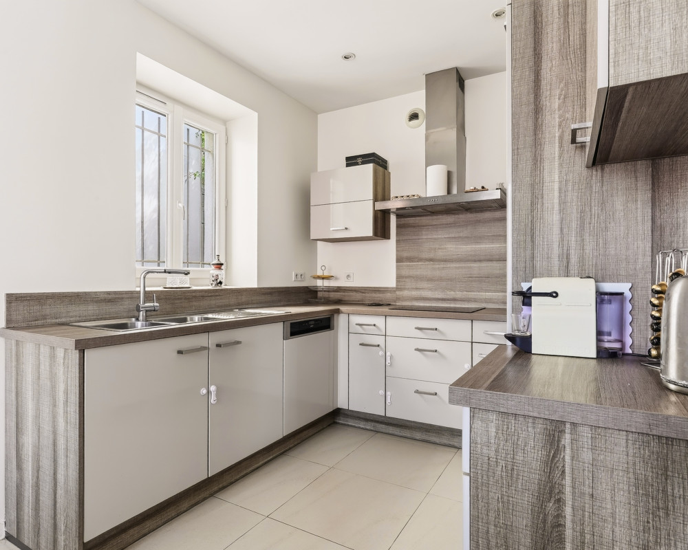 House  - 5 rooms  - 110.0 mÂ² -  â¬760,000 - For sale 