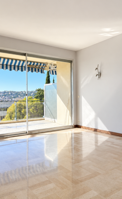 vente 3 pièces Cimiez vue mer et parking