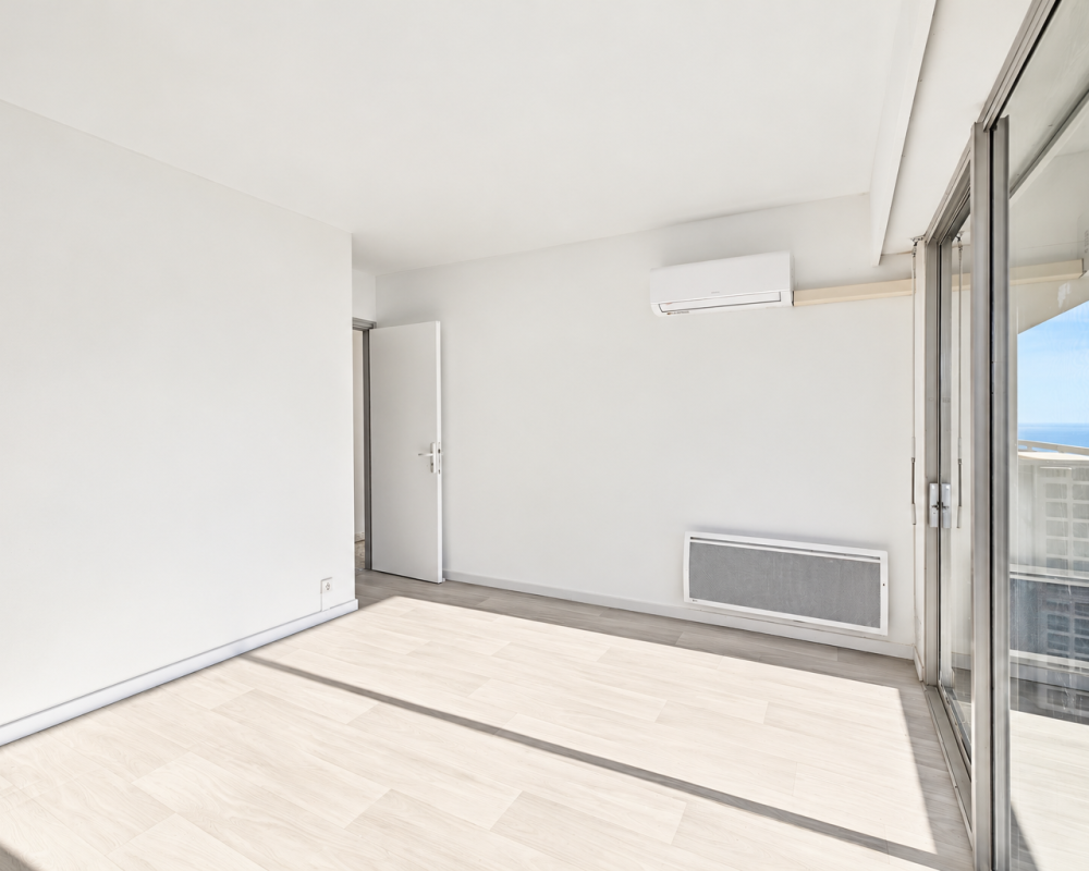 Apartment  - 4 rooms  - 125.0 mÂ² -  â¬995,000 - For sale 
