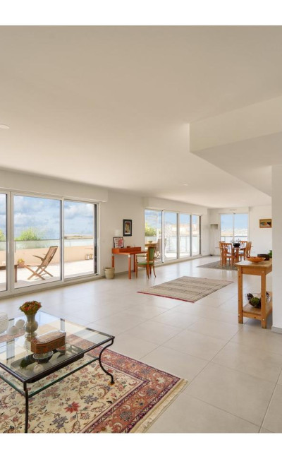 Exceptional rooftop terrace in Nice Cimiez – 197 sqm, sea view