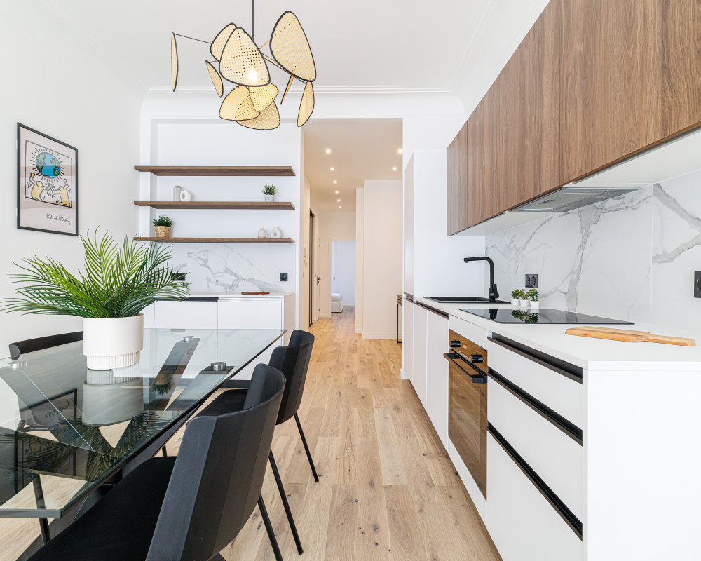 Nizza - CarrÃ© d'or - Magnifico trilocale di 72,04 mÂ² completamente ristrutturato con terrazza e balcone 