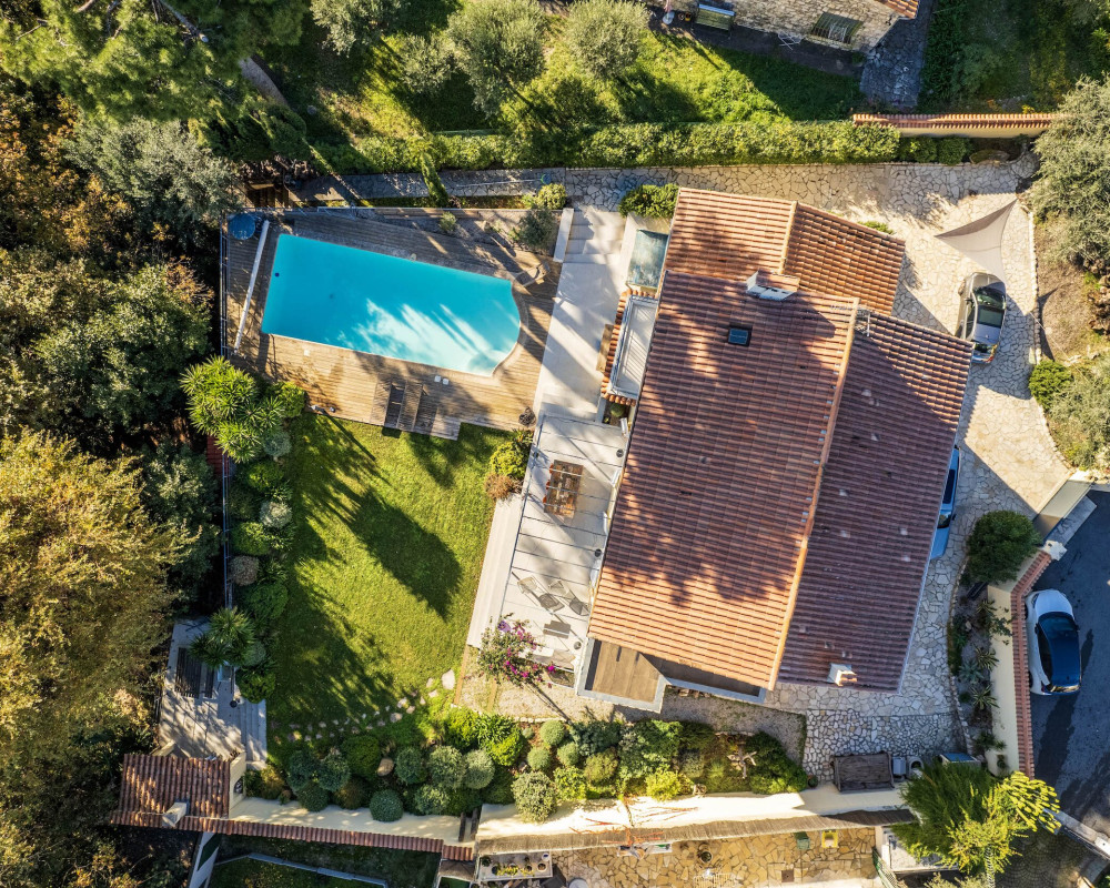 NICE CIMIEZ - Grande Casa Indipendente con Piscina Circondata da Giardino