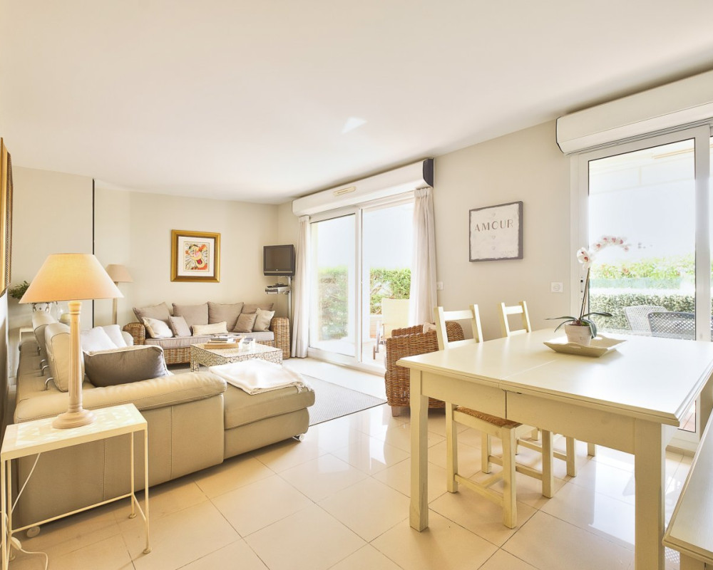 NIZZA Mont Boron - Ampio appartamento di 4 locali con terrazza in un residence di soli 10 lotti