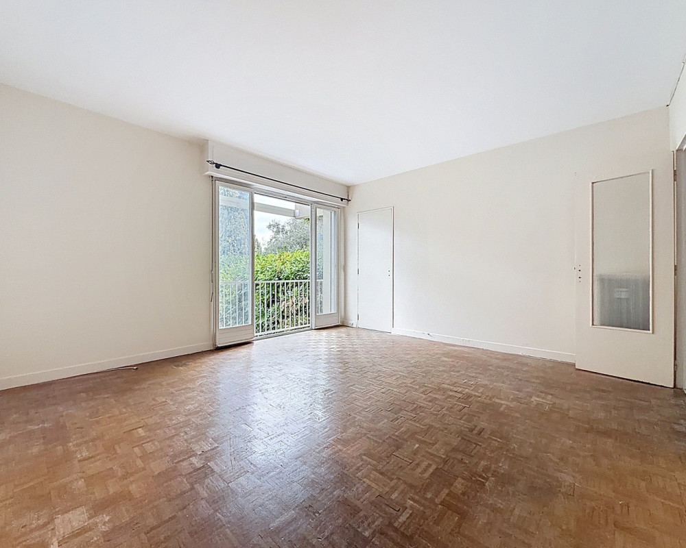 Nice Cimiez - Casa familiare di 3 locali da ristrutturare
