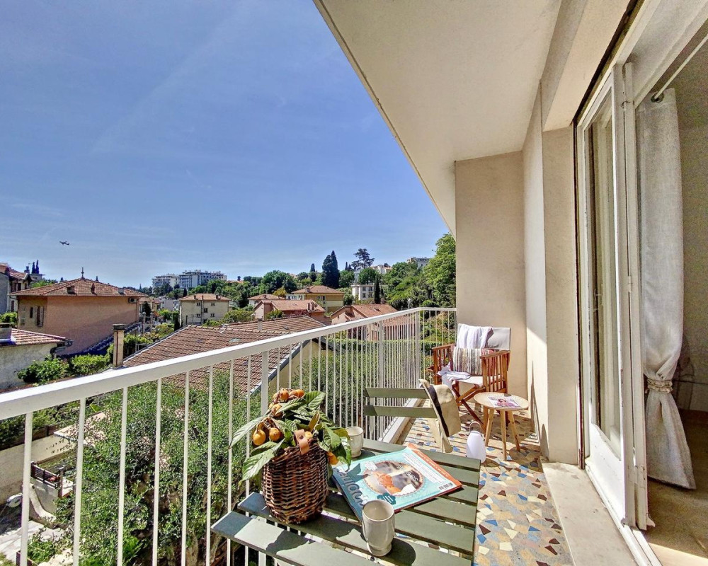 Nice Fabron - Appartamento di 2 locali 42 sqm ultimo piano  