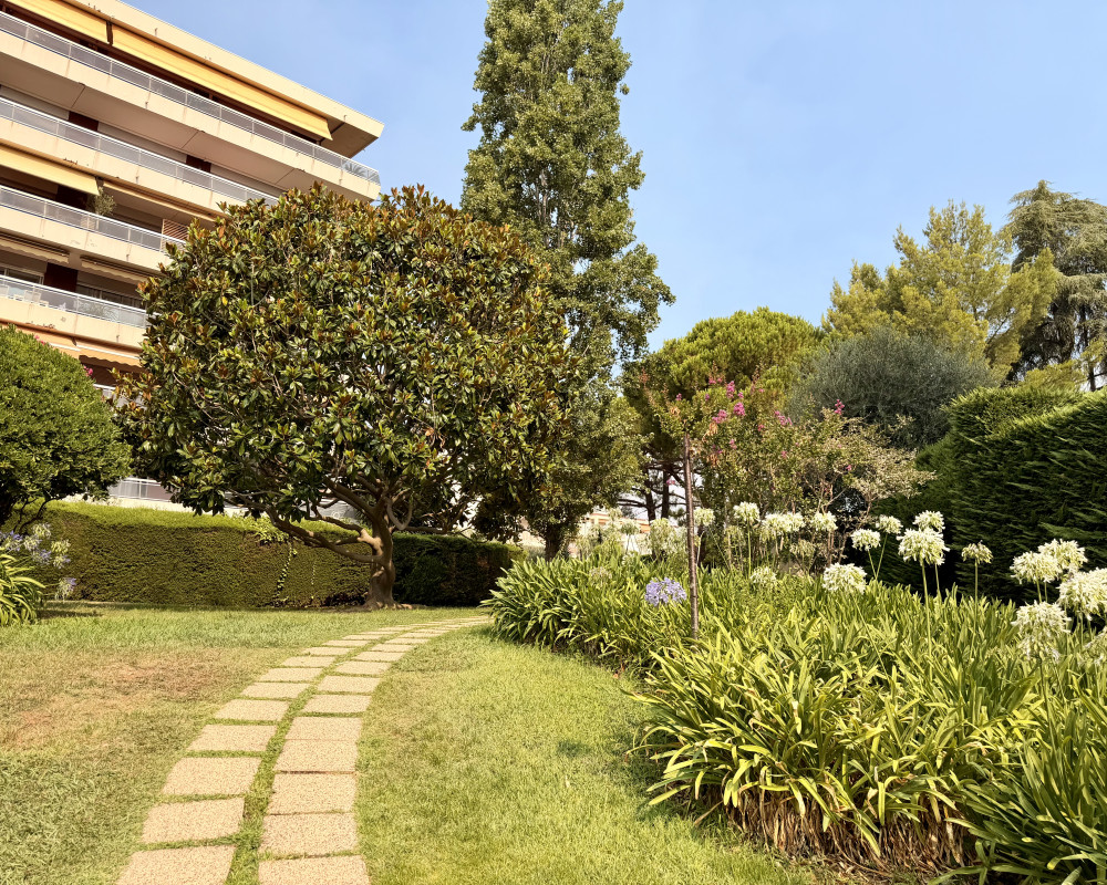 Appartamento  - 4 stanze  - 125.0 mÂ² -  1.150.000 â¬ - In vendita 