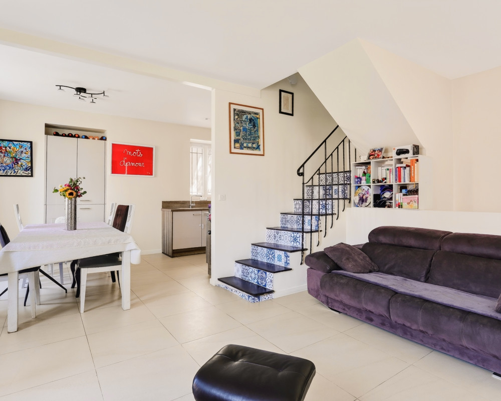 Casa  - 5 stanze  - 110.0 m² -  760.000 € - In vendita 