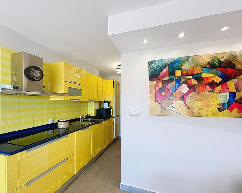 Appartamento  - Studio  - Monolocale  - 28.0 m² -  365.000 € - In vendita 