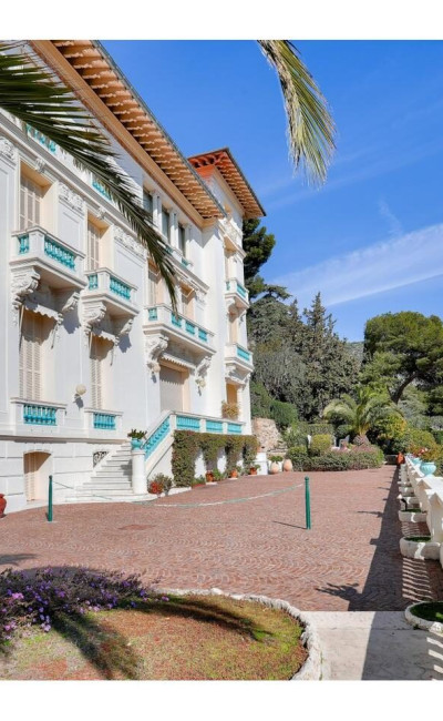 Appartamento di 3 locali all’ultimo piano a Beaulieu-sur-Mer con vista panoramica