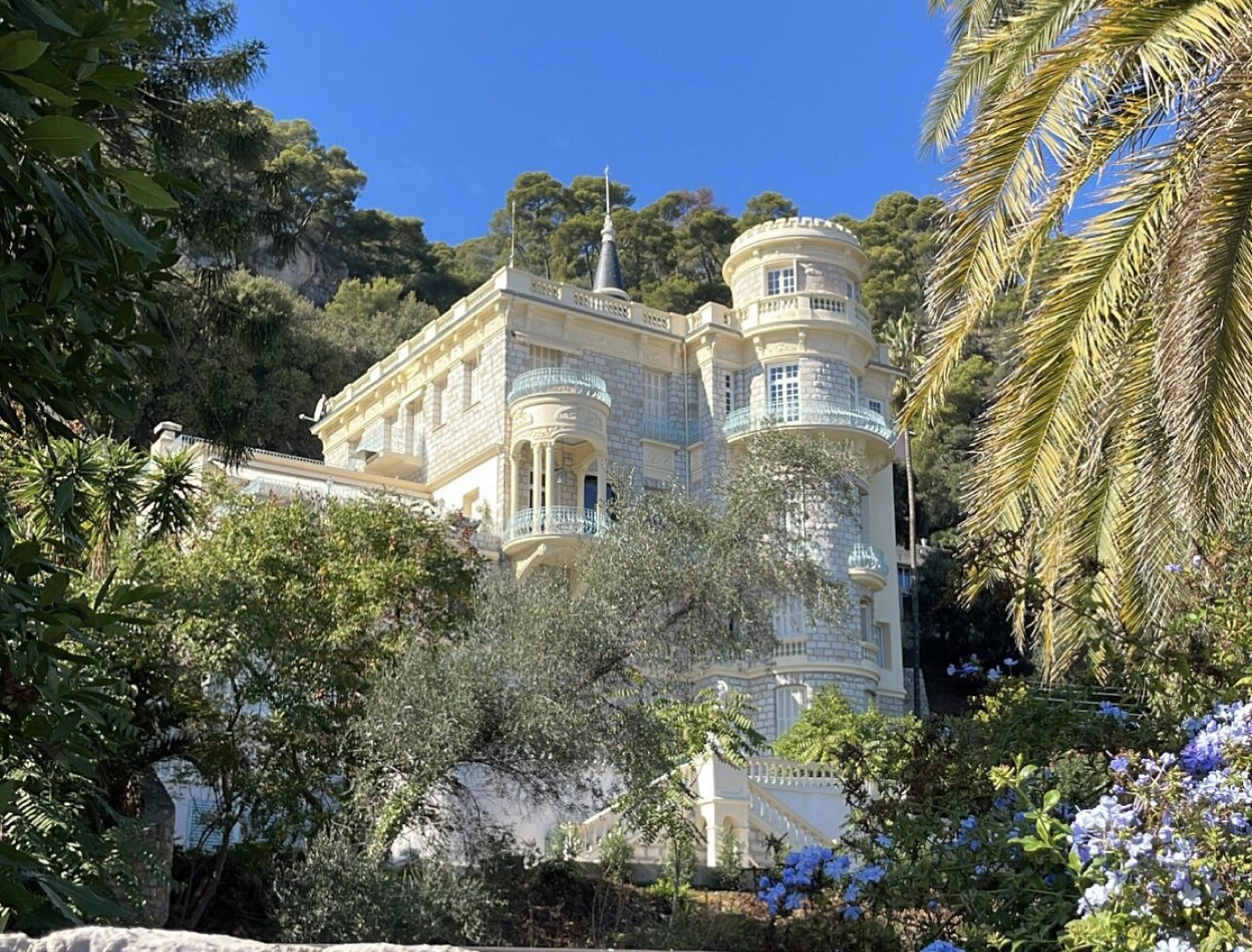 Castel Florea â LâÃ©lÃ©gance suspendue entre ciel et mer