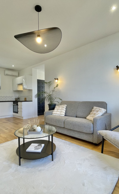 Appartement 2 pièces à vendre Villefranche-sur-Mer entièrement rénové.