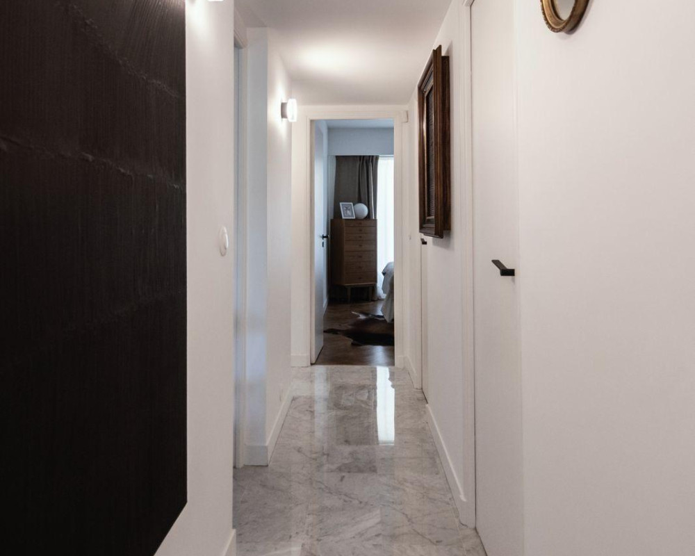 Magnifique appartement rénové par un architecte dans une résidence avec parc sécurisé