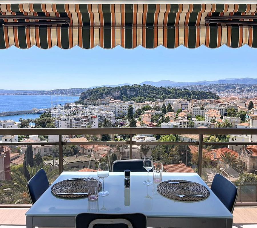 Appartement - Studio - Studio - 28.0 m² - 365 000 ⬠- à vendre