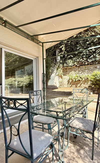 3 pièces 87m2 en Rez de Jardin cimiez