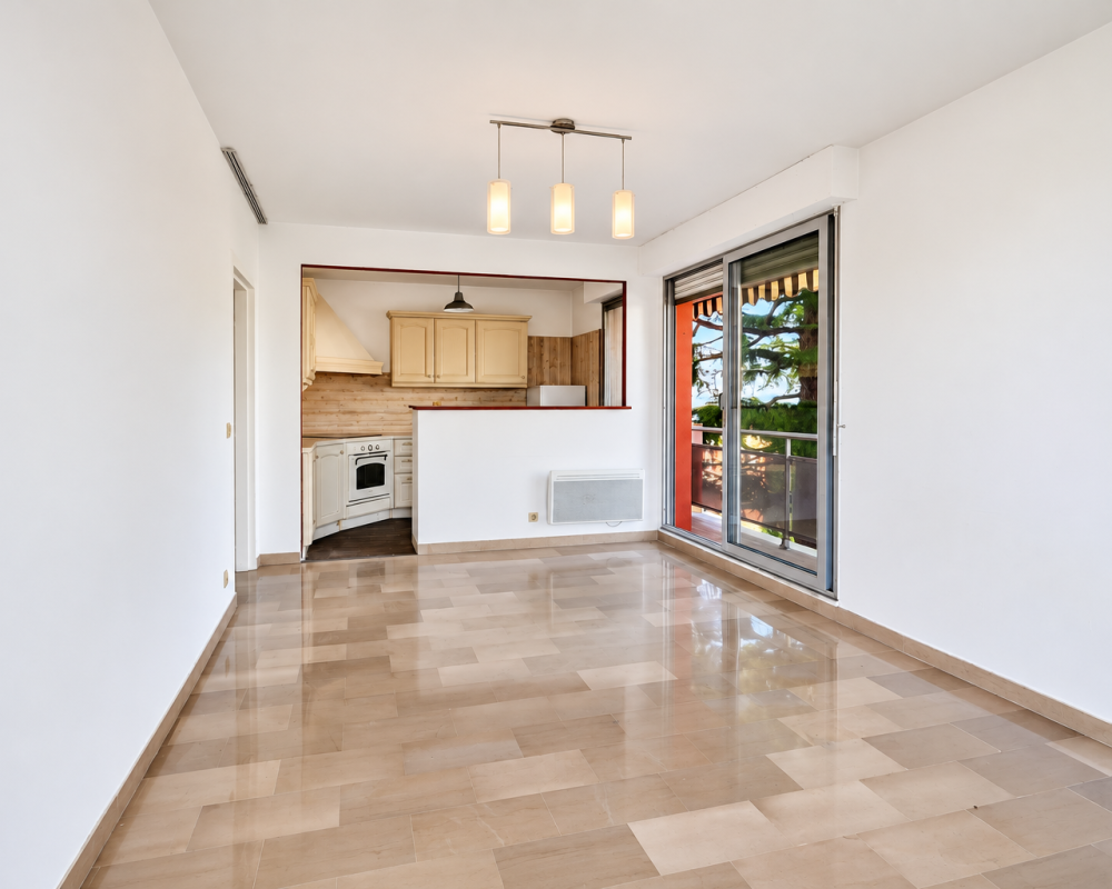Nice - Lanterne - Joli 2 pièces de 45 m² en étage avec terrasses et vue mer