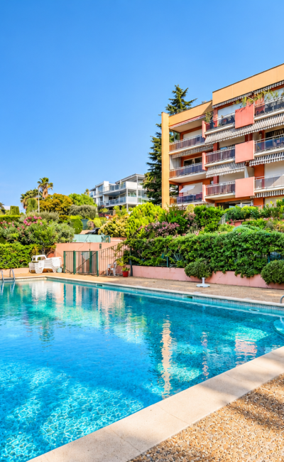 appartement 2 pièces de 45m2 avec terrasses vue mer nice
