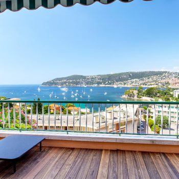 Saint-Jean-Cap-Ferrat – Magnifique appartement avec terrasse et vue mer féérique