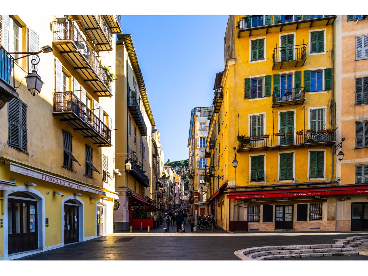 Nice Vieux Nice –  Appartement 2 pièces vendu en Nue-Propriété