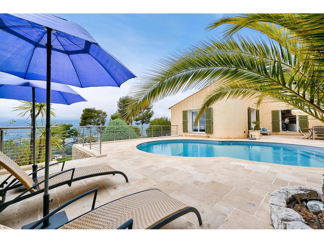 Nice Collines Aspremont – Magnifique Maison de 200m2 avec piscine et vue mer panoramique