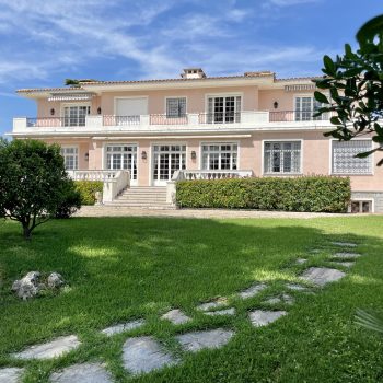Une propriété d’exception sur les hauteurs de Nice