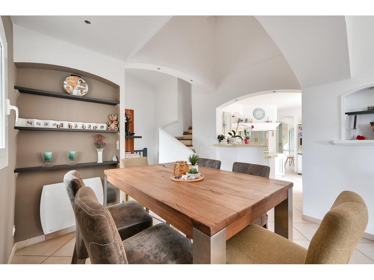 Nice Collines Aspremont – Magnifique Maison de 200m2 avec piscine et vue mer panoramique
