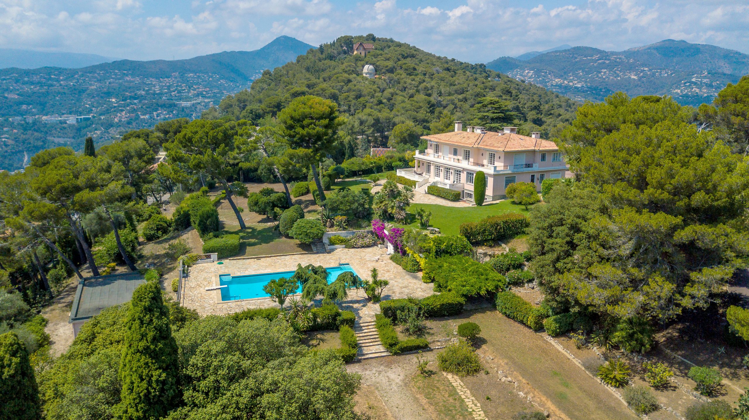 Une propriété d’exception sur les hauteurs de Nice