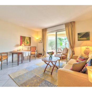 Roquebrune Cap Martin –  Appartement 2 pièces dans résidence avec piscine