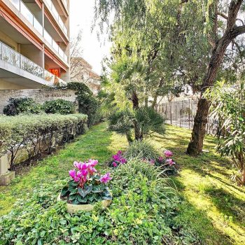Nice Cimiez – Un appartamento di 106 m2 splendidamente ristrutturato nel cuore del centro storico di Cimiez
