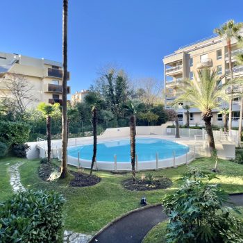 Nice Rimiez -Très beau 4 Pièces de 111 m²  dans une résidence luxueuse avec piscine