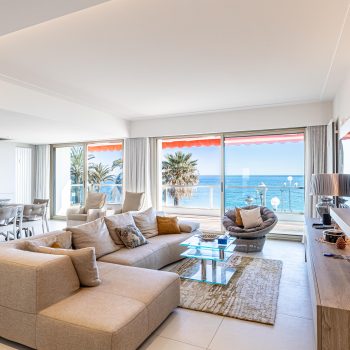 NICE – PROMENADE – 2 Bedrooms Apartment 109 sqm With Panoramic View