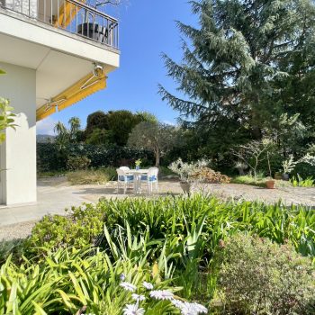 Nice Cimiez – Spacieux 3 pièces et son merveilleux jardin