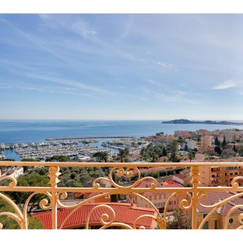 Apartment with Panoramic View of Saint-Jean-Cap-Ferrat