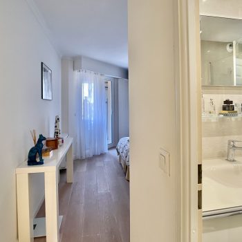 Nizza Rimiez – Bellissimo appartamento di 111 m² con 4 camere in un residence di lusso con piscina
