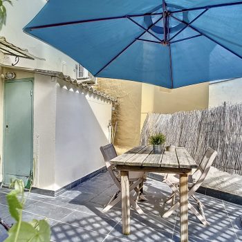 Nice – Cimiez – Beau studio avec coin nuit disposant d’une grande terrasse