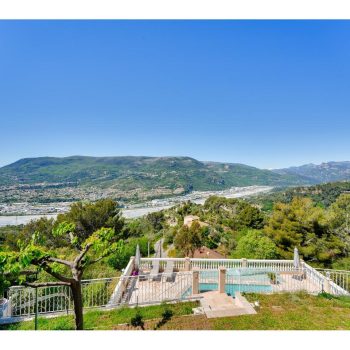 Collines niçoises – Castagniers – 5 Bedroom Villa 180 sqm with Panoramic View