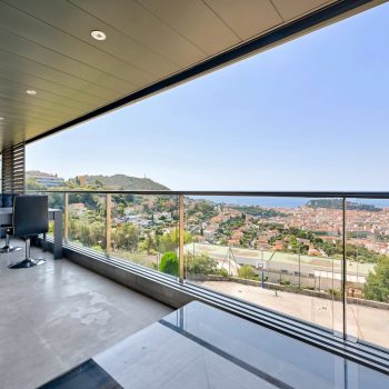 NICE – Mont Boron  – Magnifique appartement avec grande terrasse avec vue panoramique