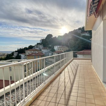 Nice Parc Impérial Appartement Dernier étage – Vue imprenable et panoramique sur la mer et la ville