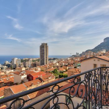 Beausoleil – Bright apartment with panoramic view of the sea and Monaco