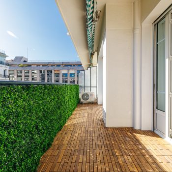 Nice – Carré d’or – Appartement 3 pièces entièrement rénové avec terrasse et balcon