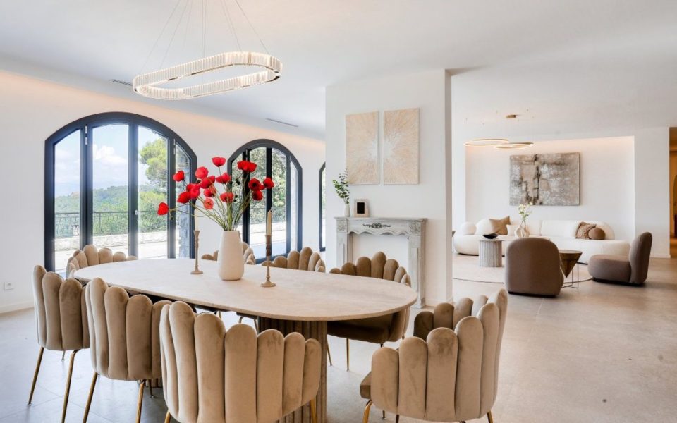 Nice Vinaigrier – Villa entièrement rénovée avec vue panoramique