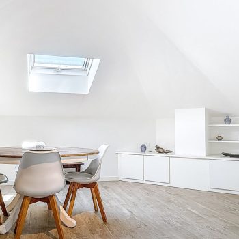 Roquebrune-Cap-Martin – Appartement avec terrasse, vue mer, piscine et dépendance